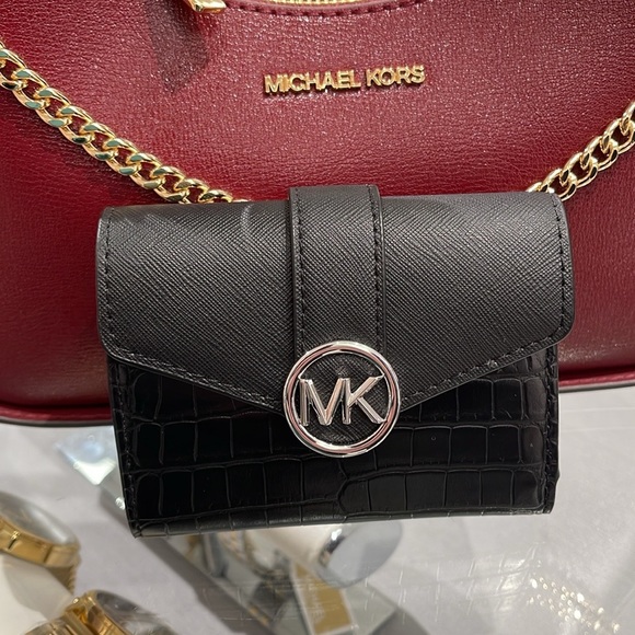 MICHAEL KORS CARMEN MEDIUM LOGO AND FAUX LEATHER WALLET BLACK 
NWT - Picture 7 of 16